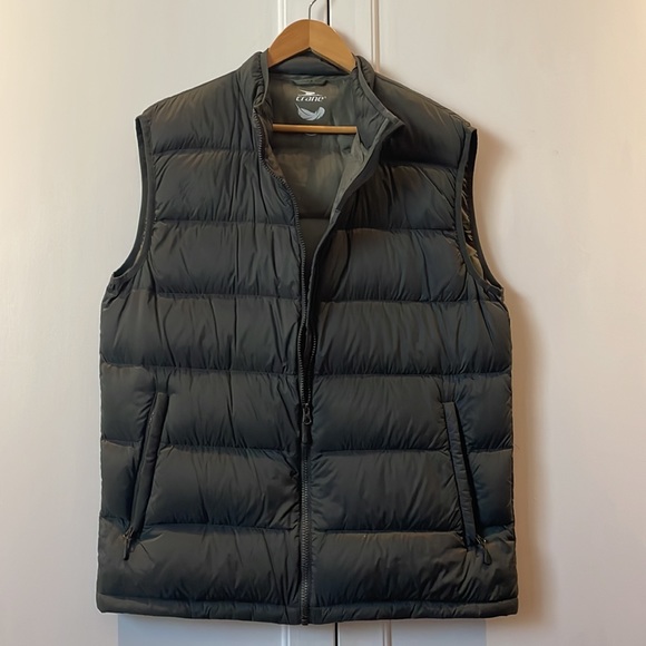 Mens Puffer Vest Size L - Picture 3 of 5